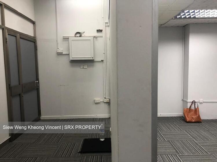 High Street Centre (D6), Office #318740621
